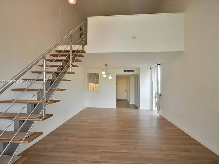 6884 N Kendall Dr #C401 — Photo 30