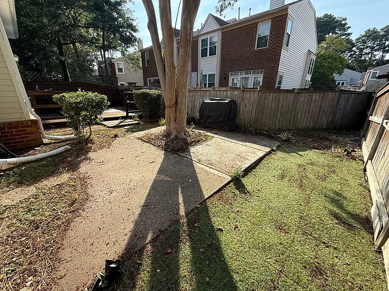 131 Spoon Ct — Photo 23