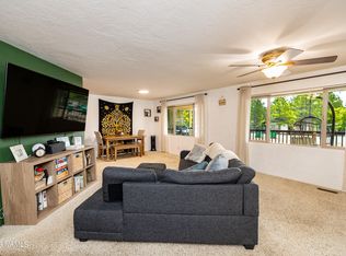 400 E Oak Dr, Munds Park, AZ 86017