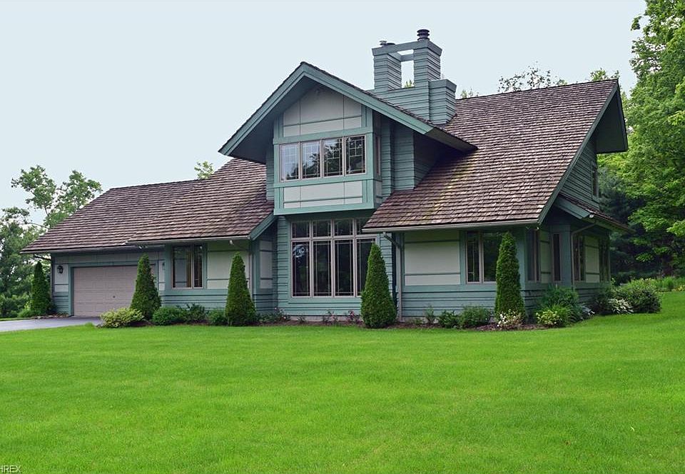 322 S Hambden St, Chardon, OH 44024 Zillow