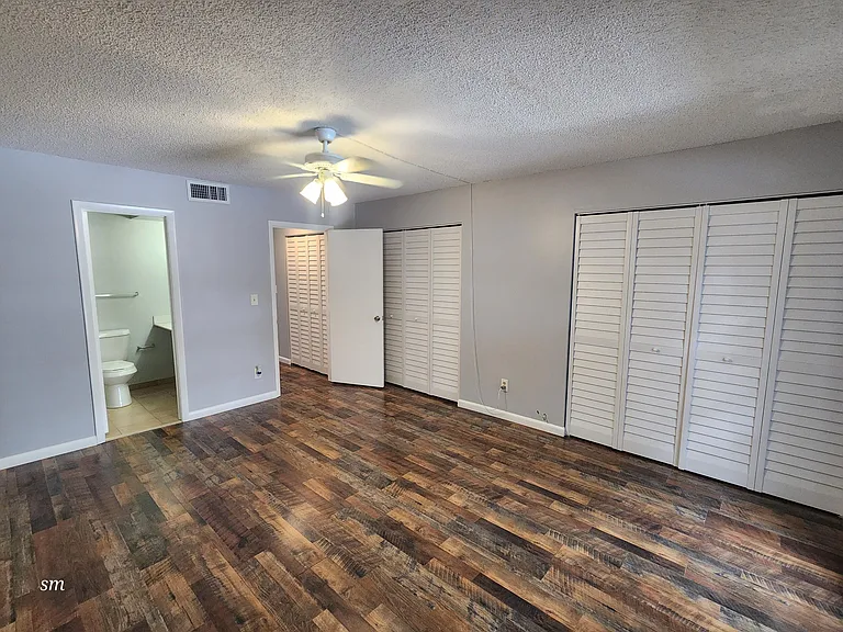 1504 NW 89th Ter #1504 — Photo 17