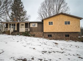 2297 Tallmadge Rd, Ravenna, OH 44266