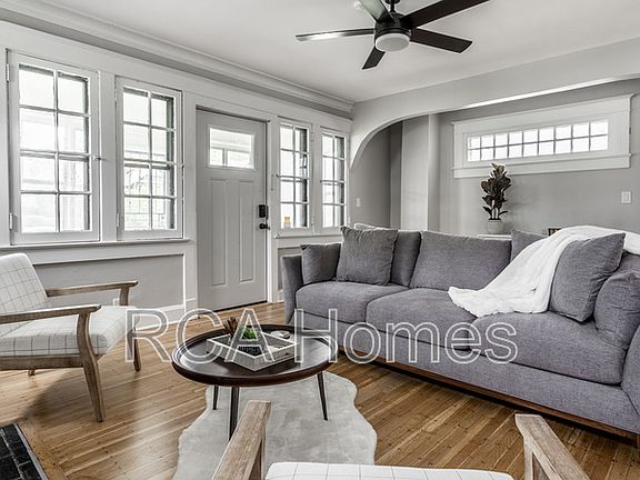 4th image of 3272 N College Ave