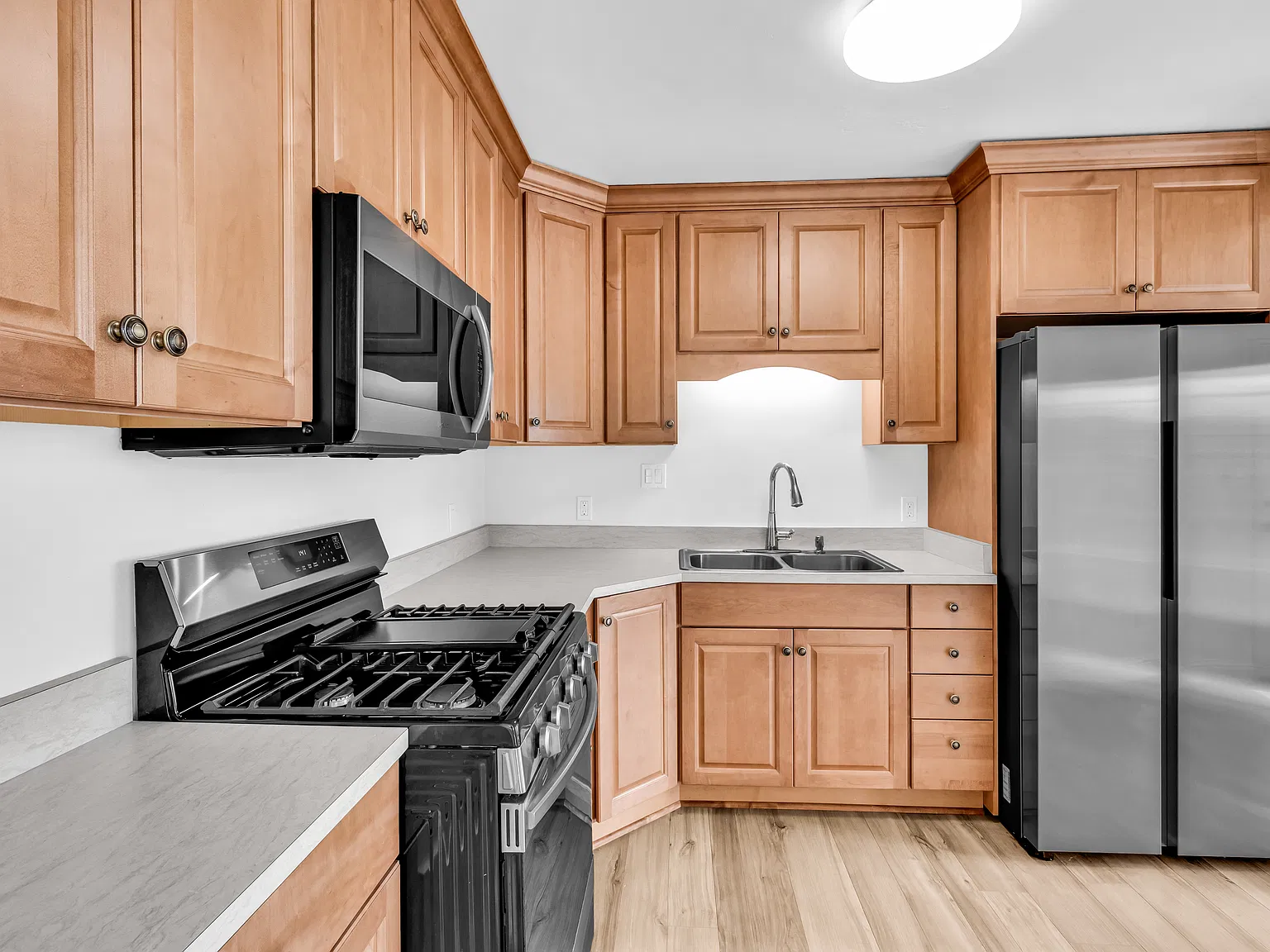 3120 Geronimo Ave — Photo 3