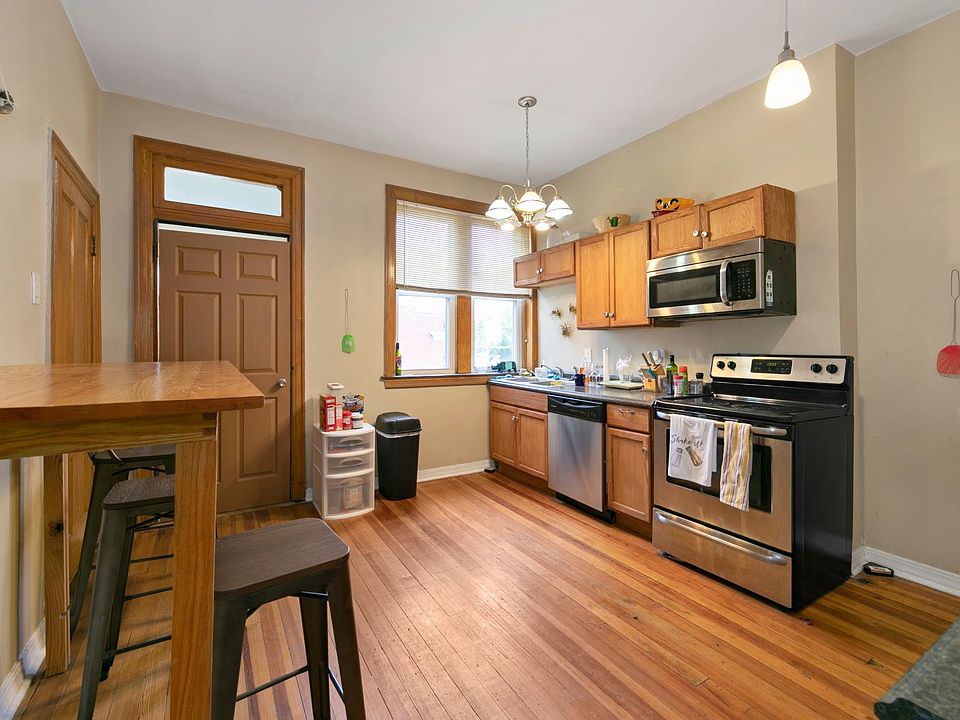 1st image of 2107 Russell Blvd Floor 2