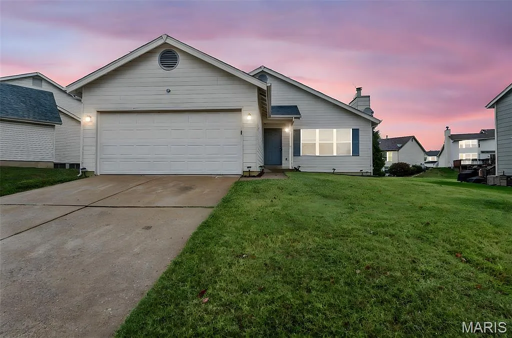 14428 Williamsburg Manor Dr photo 1