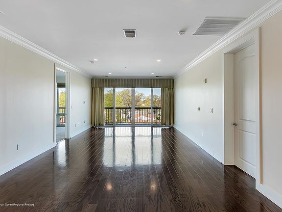 2nd image of 432 Ocean Blvd Unit 216