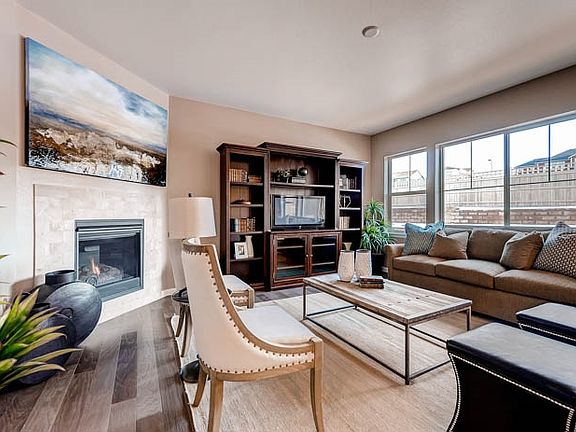 04 Living Room