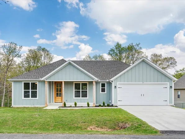 27 Kirkcudbright Ln, Bella Vista, AR 72715