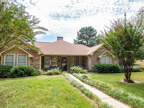 5th image of 18659 Peachtree Ln