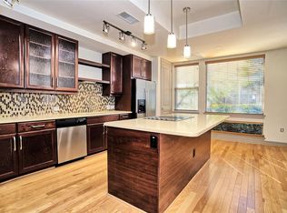 2527 Carlisle St, Dallas, TX 75201