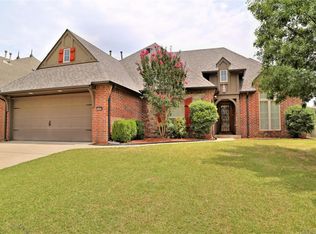 9409 S 73rd Pl E, Tulsa, OK 74133