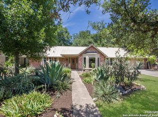 907 Fabulous Dr, San Antonio, TX 78213