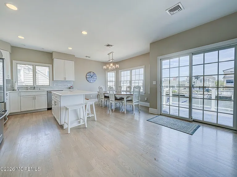231 Bryn Mawr Ave — Photo 12