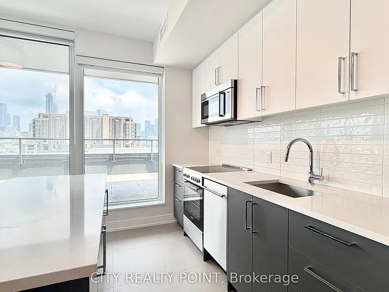 664 Spadina Ave #1003 — Photo 6