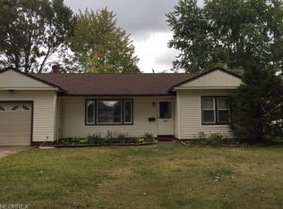 6929 Oakwood Rd, Parma Heights, OH 44130