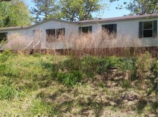 137 Dundee Farm Rd, Raeford, NC 28376