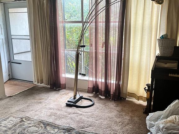 3rd image of 12200 Dalewood Dr