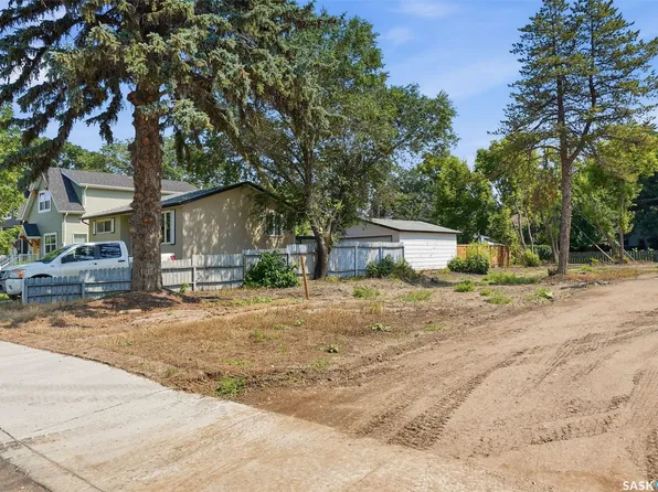 1809 Belfast Avenue, Saskatoon, SK S7M 0L6