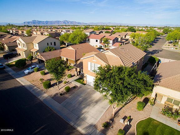 5th image of 40993 N Arbor Ave