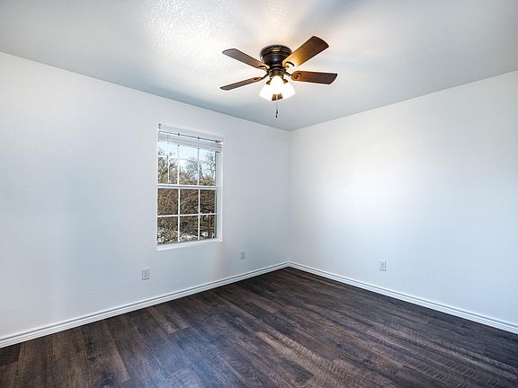 4th image of 1115 N Paddock St #101