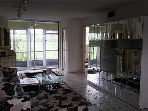 2nd image of 9520 S Hollybrook Lake Dr APT 105