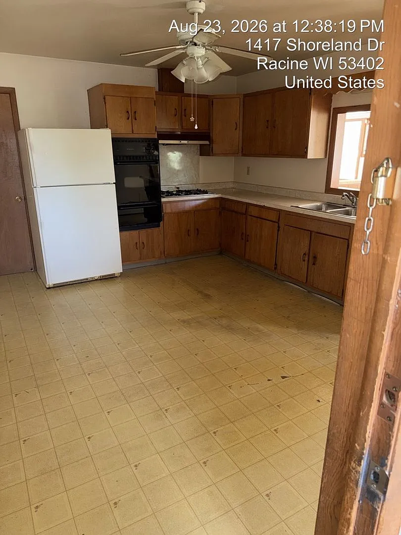 1417-1419 Shoreland Dr. — Photo 4