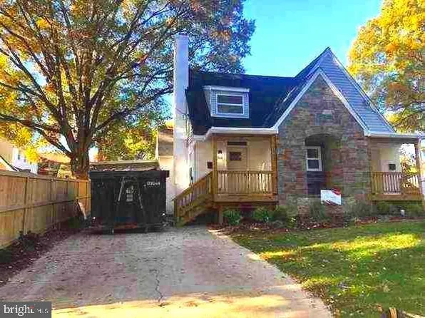 7402 Garland Ave, Takoma Park, MD 20912