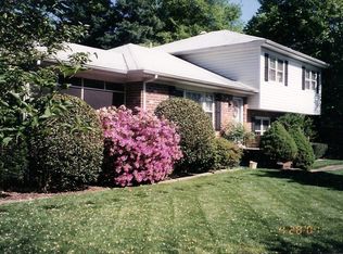 7607 Golfview Ave, Richmond, VA 23228