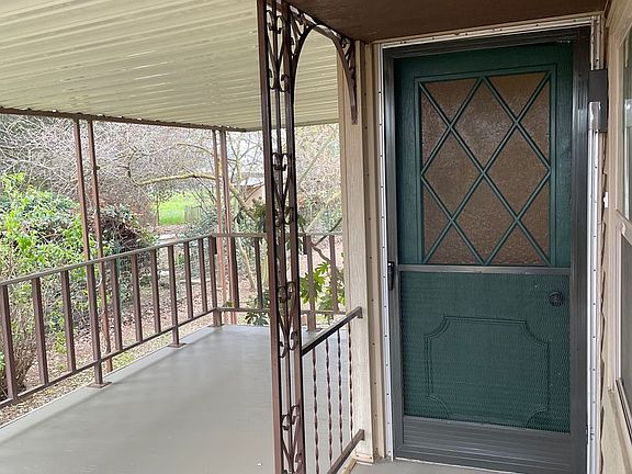 4th image of 1770 Fisher Ave