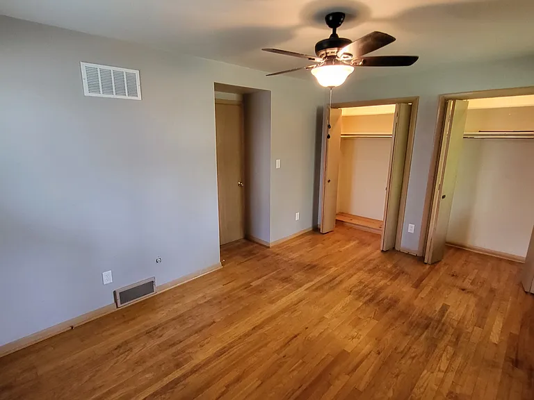 4365 Glenmawr Ave — Photo 20