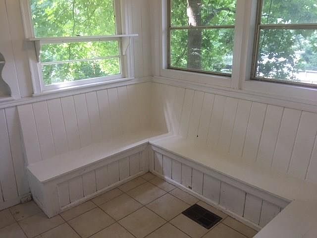 2nd image of 1727 Pennington Pl