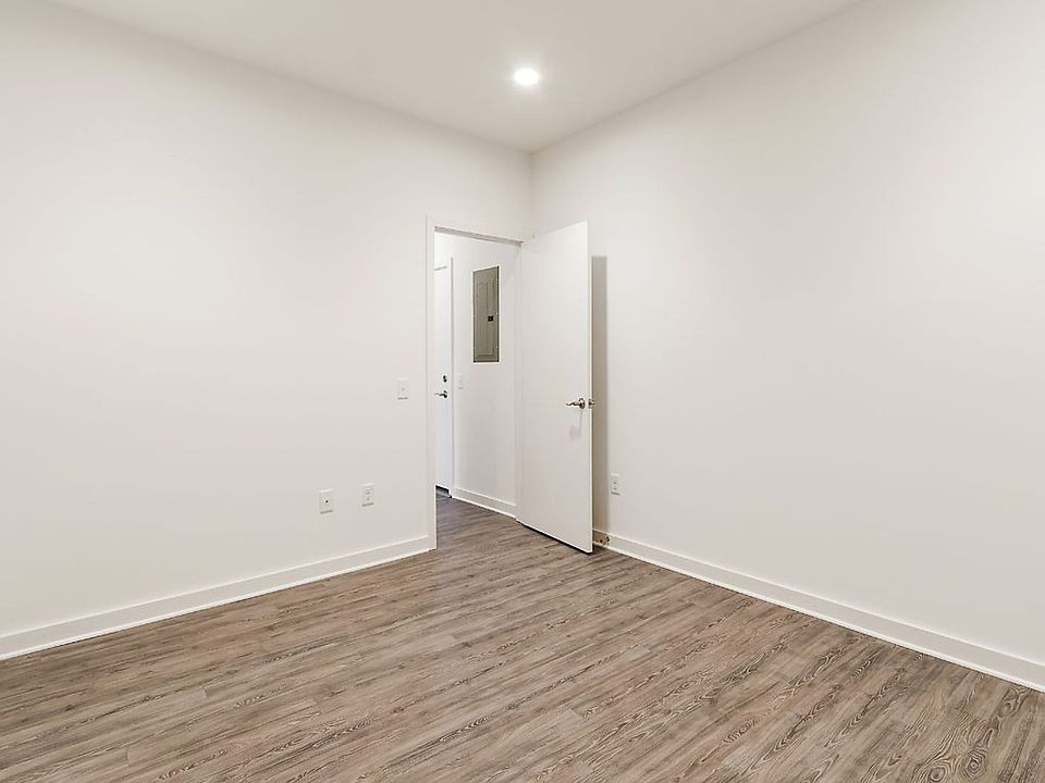 1st image of 44 W Market St #25