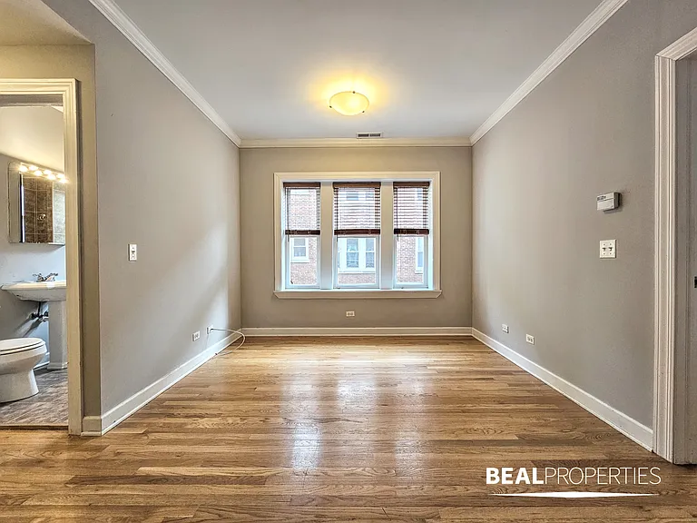 3244-54 N Clifton Ave — Photo 7