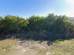 2503 27th St SW, Lehigh Acres, FL 33976