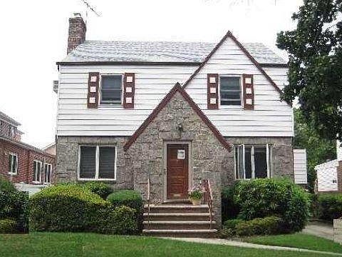 1st image of 6978 182nd St