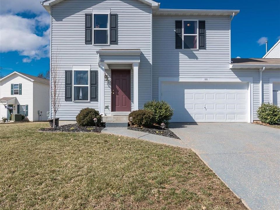 Welcome to 111 Bridgeton Drive!!