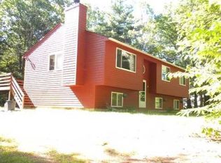 66 Carol Dr, Hope Valley, RI 02832