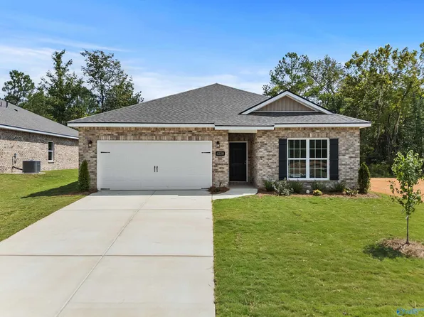 6220 Pisgah Dr NW, Huntsville, AL 35810