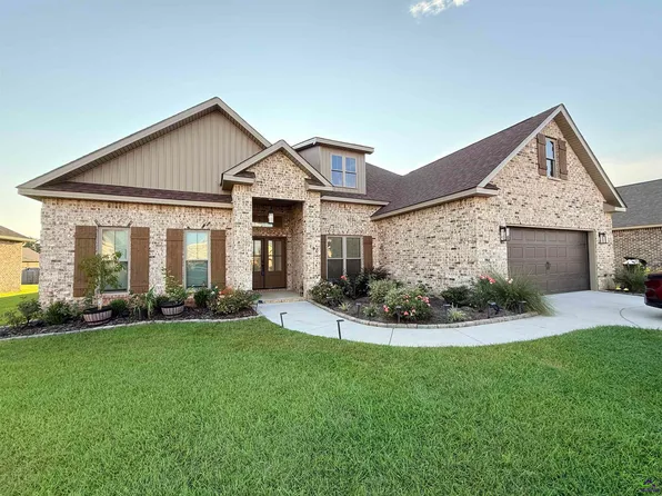 106 Woodwinds Ct, Kathleen, GA 31047