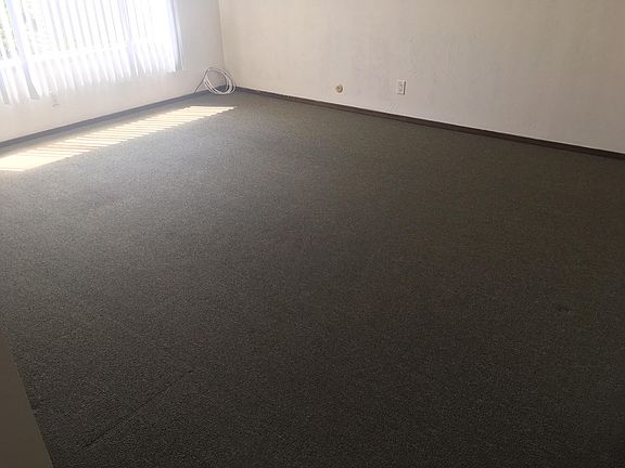 2nd image of 741 Spruce St APT 2
