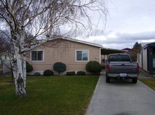 637 NW 8th Ave, Milton Freewater, OR 97862