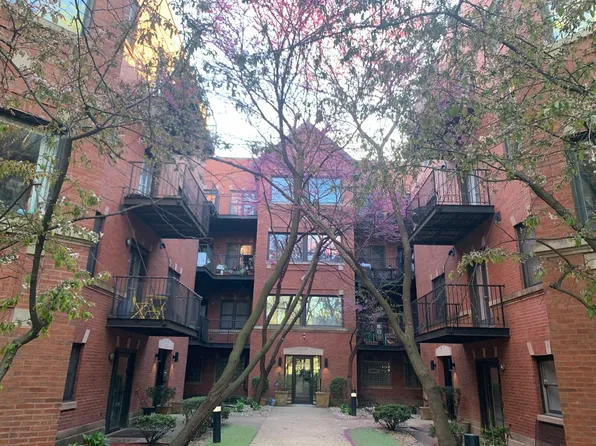 5940 S King Dr Unit 4W, Chicago, IL 60637