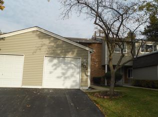 502 Dubois Cir, Bolingbrook, IL 60440