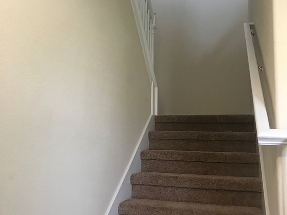 5th image of 15072 Evergreen Oak Loop