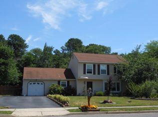 569 Kirk Ln, Brick, NJ 08724