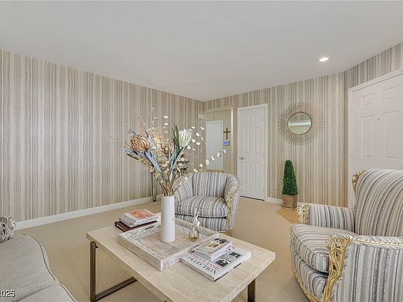 3rd image of 11621 Aruba Beach Ave