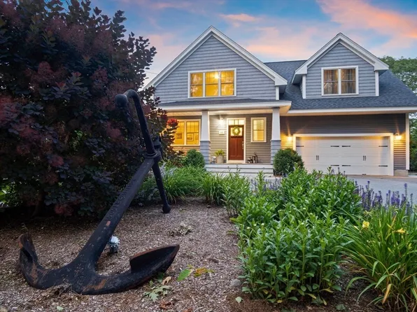 55 Spofford St, Newburyport, MA 01950