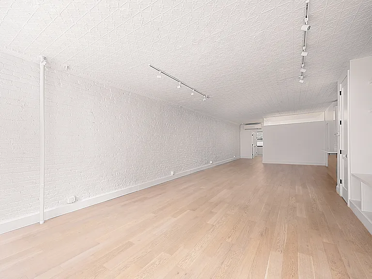 625 Greenwich St #2 — Photo 4