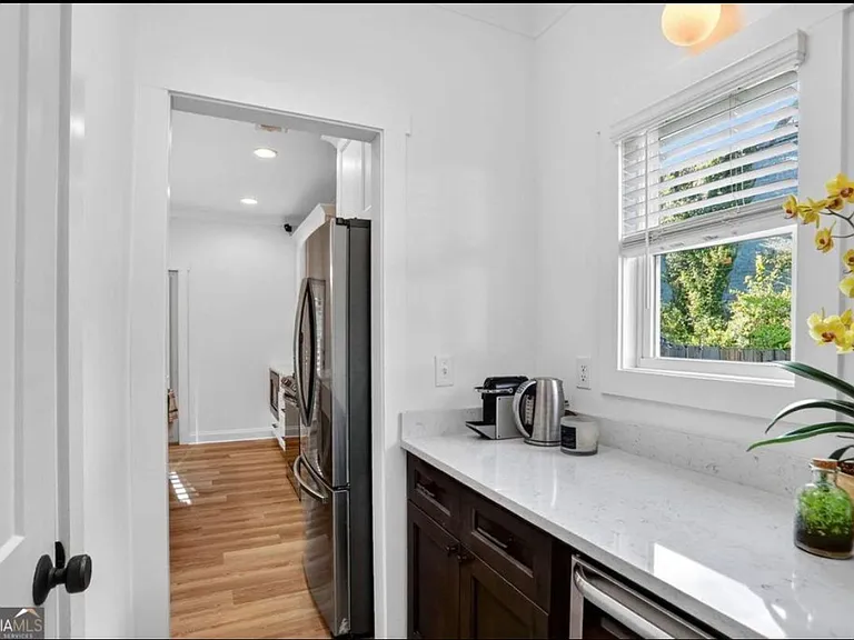 1170 Moton Ave SW — Photo 6